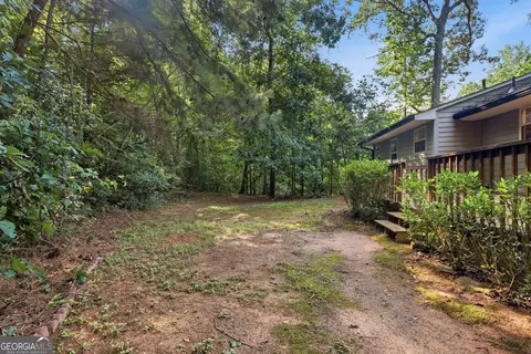 Exterior - 135 Andrews Rd, Toccoa, GA 30577 photo 3 of 6