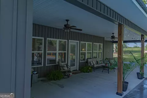 Exterior - 2955 Ga Highway 56 E, Lyons, GA 30436 photo 12 of 16