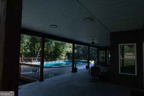 Exterior - 2955 Ga Highway 56 E, Lyons, GA 30436 photo 11 of 16