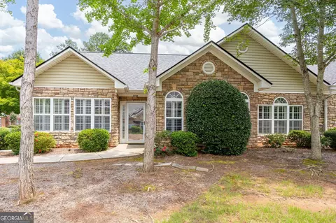 3706 Villa Springs Cir, Powder Springs, GA 30127