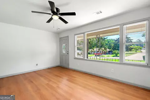 Living - 5256 Eubanks Dr, Morrow, GA 30260 photo 3 of 9
