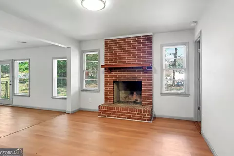 Living - 5256 Eubanks Dr, Morrow, GA 30260 photo 5 of 9