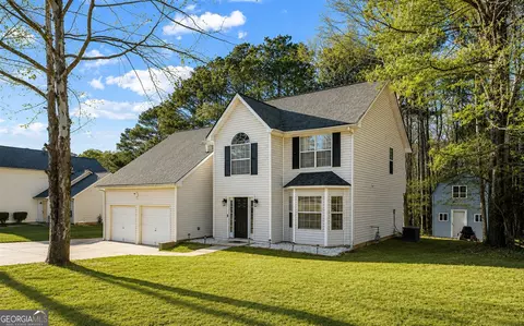6585 Manor Creek Dr, Douglasville, GA 30135