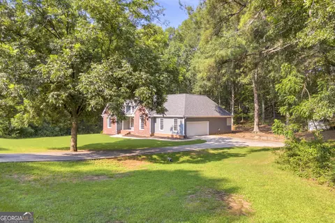 Exterior - 1078 Spratlin Mill Rd, Hull, GA 30646 photo 9 of 18