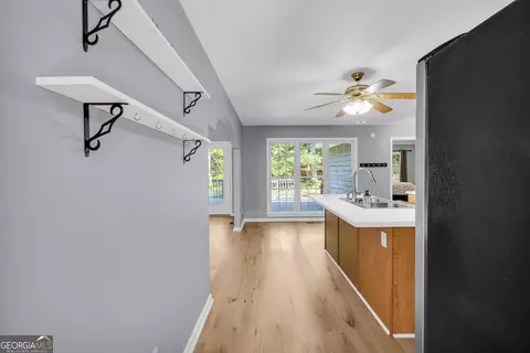 Entry Way - 1078 Spratlin Mill Rd, Hull, GA 30646 photo 3 of 3