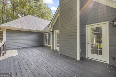 Exterior - 1078 Spratlin Mill Rd, Hull, GA 30646 photo 12 of 18