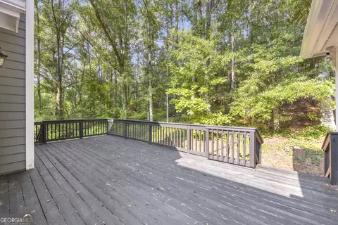 Exterior - 1078 Spratlin Mill Rd, Hull, GA 30646 photo 10 of 18