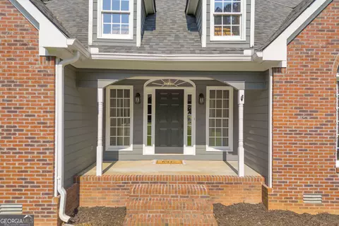Exterior - 1078 Spratlin Mill Rd, Hull, GA 30646 photo 3 of 18