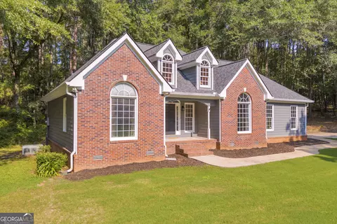 Exterior - 1078 Spratlin Mill Rd, Hull, GA 30646 photo 8 of 18