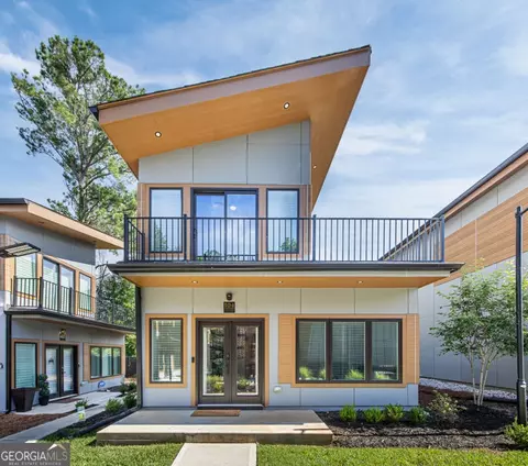 6305 Shannon Pkwy #104, Union City, GA 30291