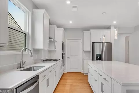 Kitchen - 1769 Rowland Pass, Buford, GA 30518 photo 2 of 2