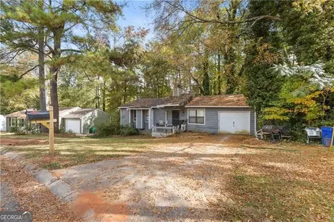 1496 Meadowlark Dr, Decatur, GA 30032