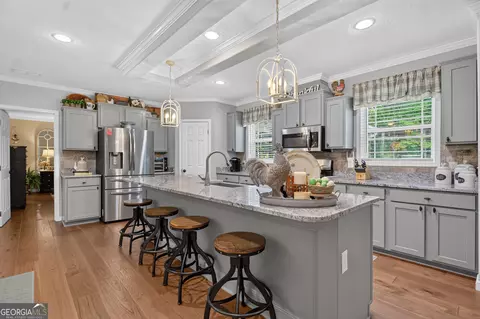 Kitchen - 7181 County Road 266, Five Points, AL 36855 photo 3 of 7