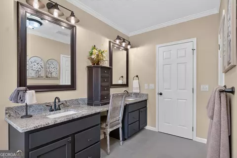 Bath - 7181 County Road 266, Five Points, AL 36855 photo 1 of 8