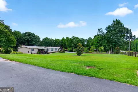 Exterior - 7181 County Road 266, Five Points, AL 36855 photo 12 of 17