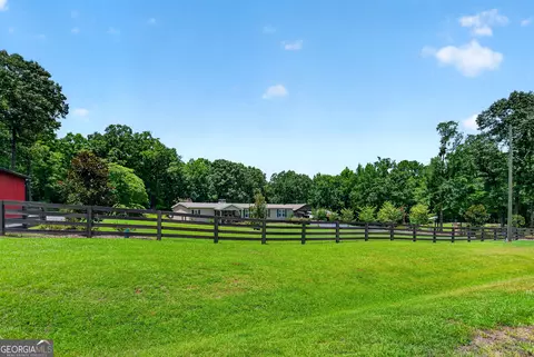 Exterior - 7181 County Road 266, Five Points, AL 36855 photo 13 of 17