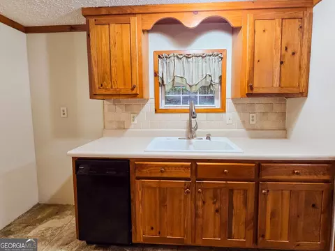 Kitchen - 111 Loggins Rd, Commerce, GA 30529 photo 1 of 2