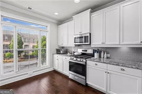 Kitchen - 3239 Hartford Mill Dr, Duluth, GA 30097 photo 2 of 3