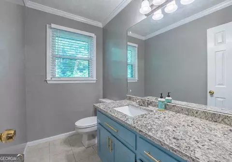 Bath - 133 Ashling Dr, Lagrange, GA 30240 photo 3 of 5