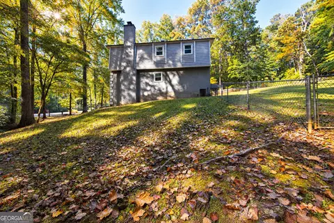 Exterior - 133 Ashling Dr, Lagrange, GA 30240 photo 18 of 25