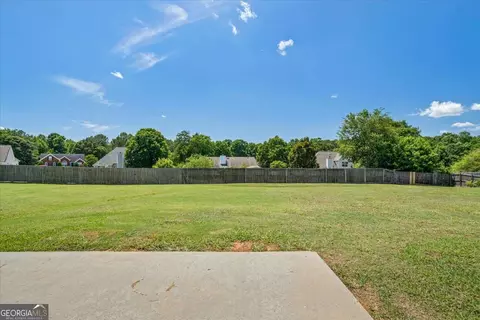 Exterior - 2615 Snowcrest Pl, Bethlehem, GA 30620 photo 6 of 11