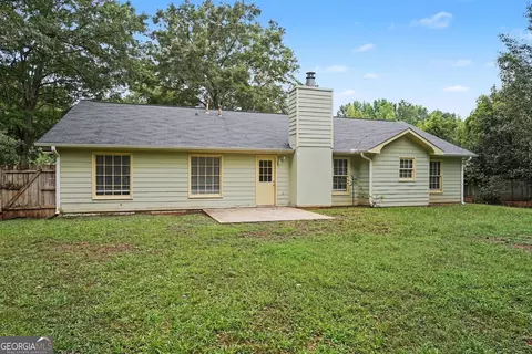 Exterior - 152 Olde Hampton Way, Hampton, GA 30228 photo 4 of 4