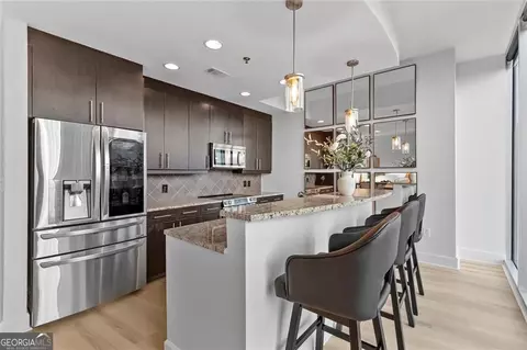 1080 Peachtree St NE #807, Atlanta, GA 30309