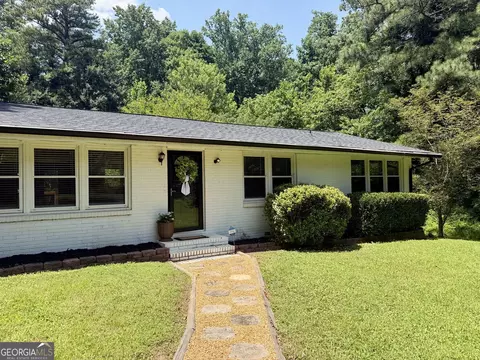 1921 E Lake Dr, Marietta, GA 30066