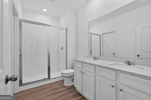 Entry Way - 11 Gulfstream Dr, Lagrange, GA 30241 photo 3 of 3