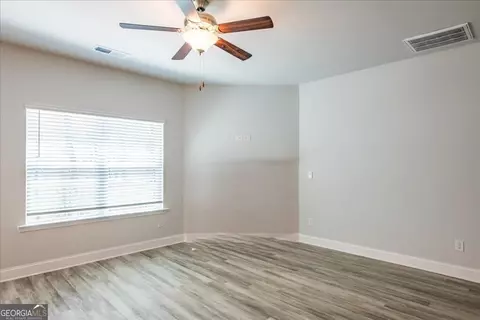 Living - 361 Eagle Ridge Dr #LOT 13, Macon, GA 31216 photo 3 of 9