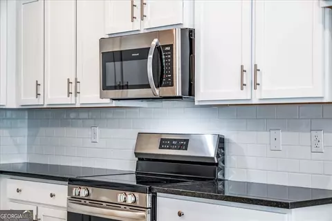 Kitchen - 361 Eagle Ridge Dr #LOT 13, Macon, GA 31216 photo 4 of 5