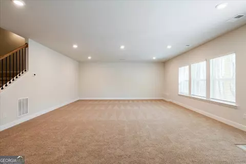 Living - 361 Eagle Ridge Dr #LOT 13, Macon, GA 31216 photo 8 of 9