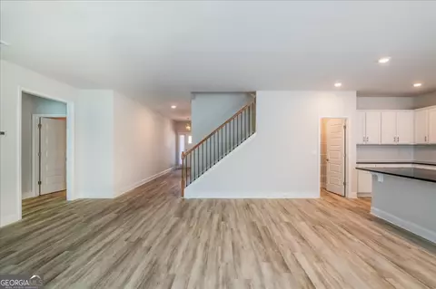 Living - 361 Eagle Ridge Dr #LOT 13, Macon, GA 31216 photo 1 of 9