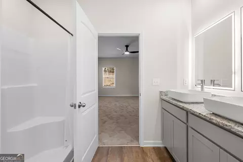 Entry Way - 370 Granary Walk, Covington, GA 30014 photo 4 of 10