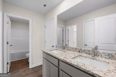 Entry Way - 370 Granary Walk, Covington, GA 30014 photo 9 of 10