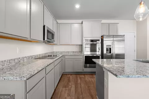 Kitchen - 370 Granary Walk, Covington, GA 30014 photo 4 of 4