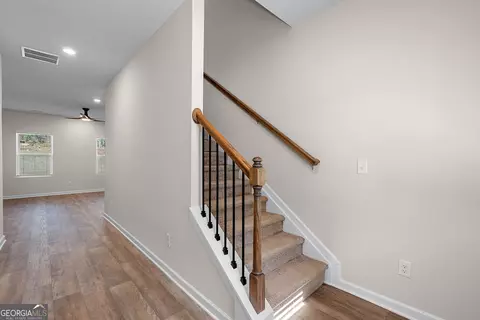 Entry Way - 370 Granary Walk, Covington, GA 30014 photo 5 of 10