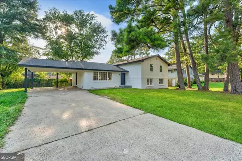 7697 Marabou Ln, Riverdale, GA 30274