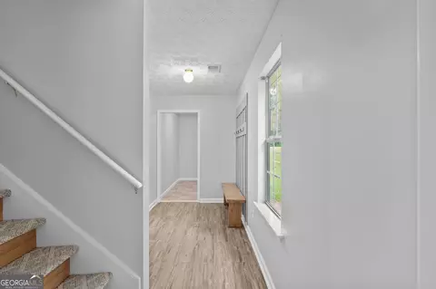 Entry Way - 169 Meadow View Dr, Jackson, GA 30233 photo 2 of 5