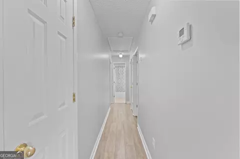 Entry Way - 169 Meadow View Dr, Jackson, GA 30233 photo 4 of 5