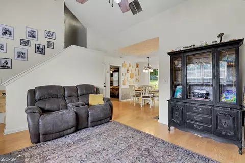 Entry Way - 460 Old Tree Dr, Jackson, GA 30233 photo 1 of 1