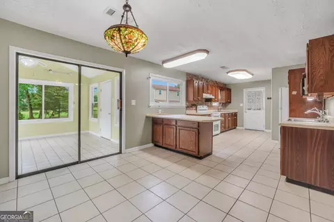 Other - 122 E Knight Rd, Mcdonough, GA 30252 photo 9 of 13