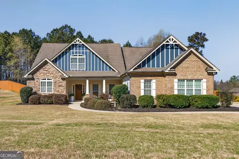 137 Caraway Rd, Locust Grove, GA 30248