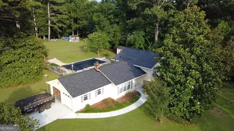 533 Breezy Dr SW, Marietta, GA 30064