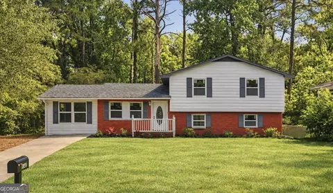 7348 Mockingbird Trl, Riverdale, GA 30274