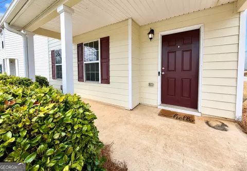 Exterior - 400 Oconner Blvd, Athens, GA 30607 photo 3 of 4