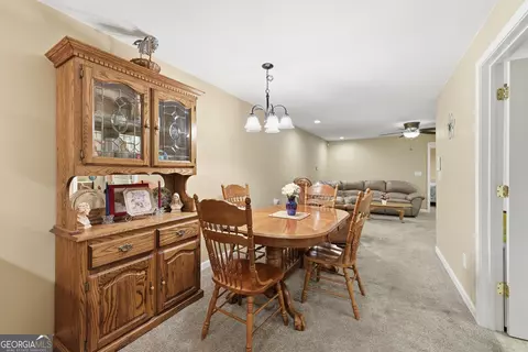 Dining - 1091 Echota Rd, Clarkesville, GA 30523 photo 3 of 3