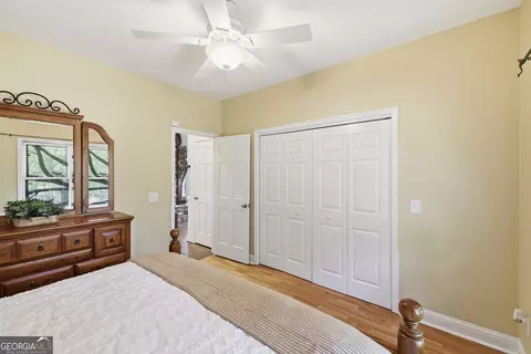 Bedroom - 1091 Echota Rd, Clarkesville, GA 30523 photo 16 of 17