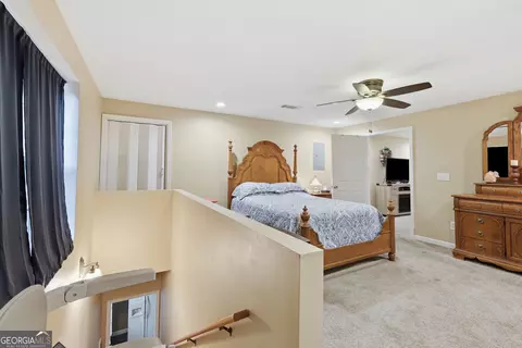 Bedroom - 1091 Echota Rd, Clarkesville, GA 30523 photo 9 of 17