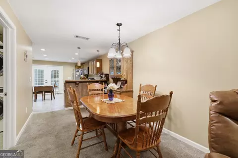 Dining - 1091 Echota Rd, Clarkesville, GA 30523 photo 2 of 3